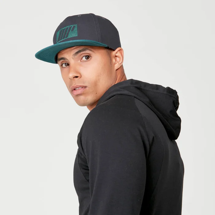 Dwukolorowa, regulowana czapka Snapback z daszkiem