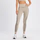Damskie bezszwowe legginsy z prążkowanej tkaniny z kolekcji Contrast MP – Sesame/czarne