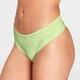Stringi bezszwowe z kolekcji Essentials MP – Butterfly