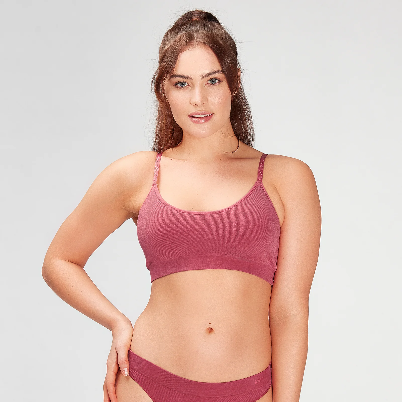 Damska braletka bezszwowa z kolekcji Composure MP – Berry Pink - XS Obraz 1
