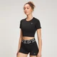Damski krótki T-shirt z krótkim rękawem z kolekcji Curve MP – czarny