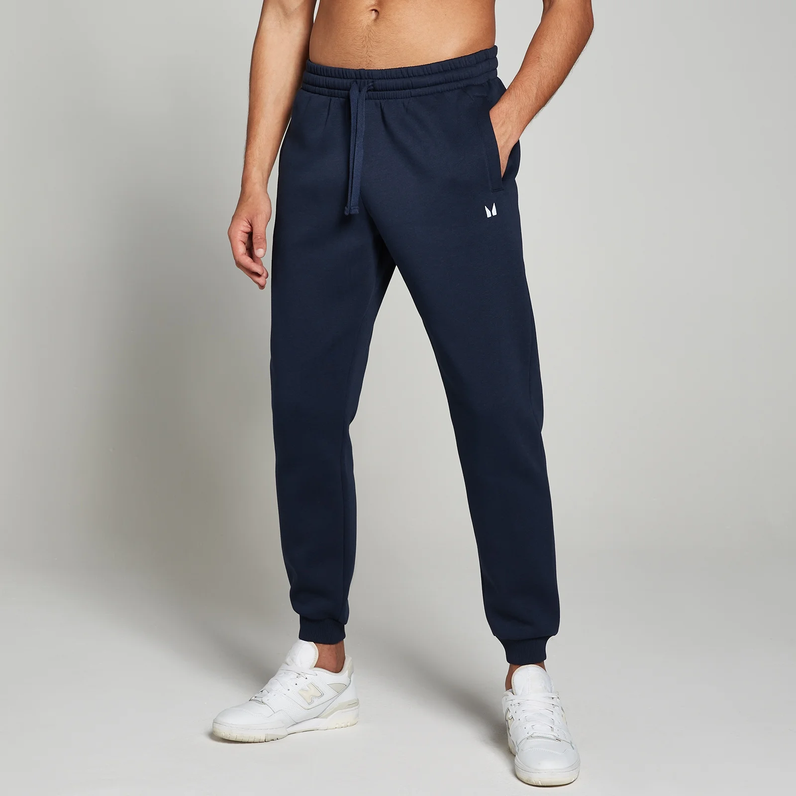 Męskie joggery z kolekcji Rest Day MP – granatowe - XS Obraz 1