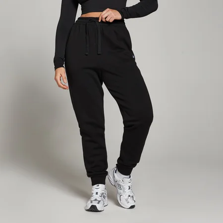Damskie joggery o regularnym kroju z kolekcji Basics MP – czarne