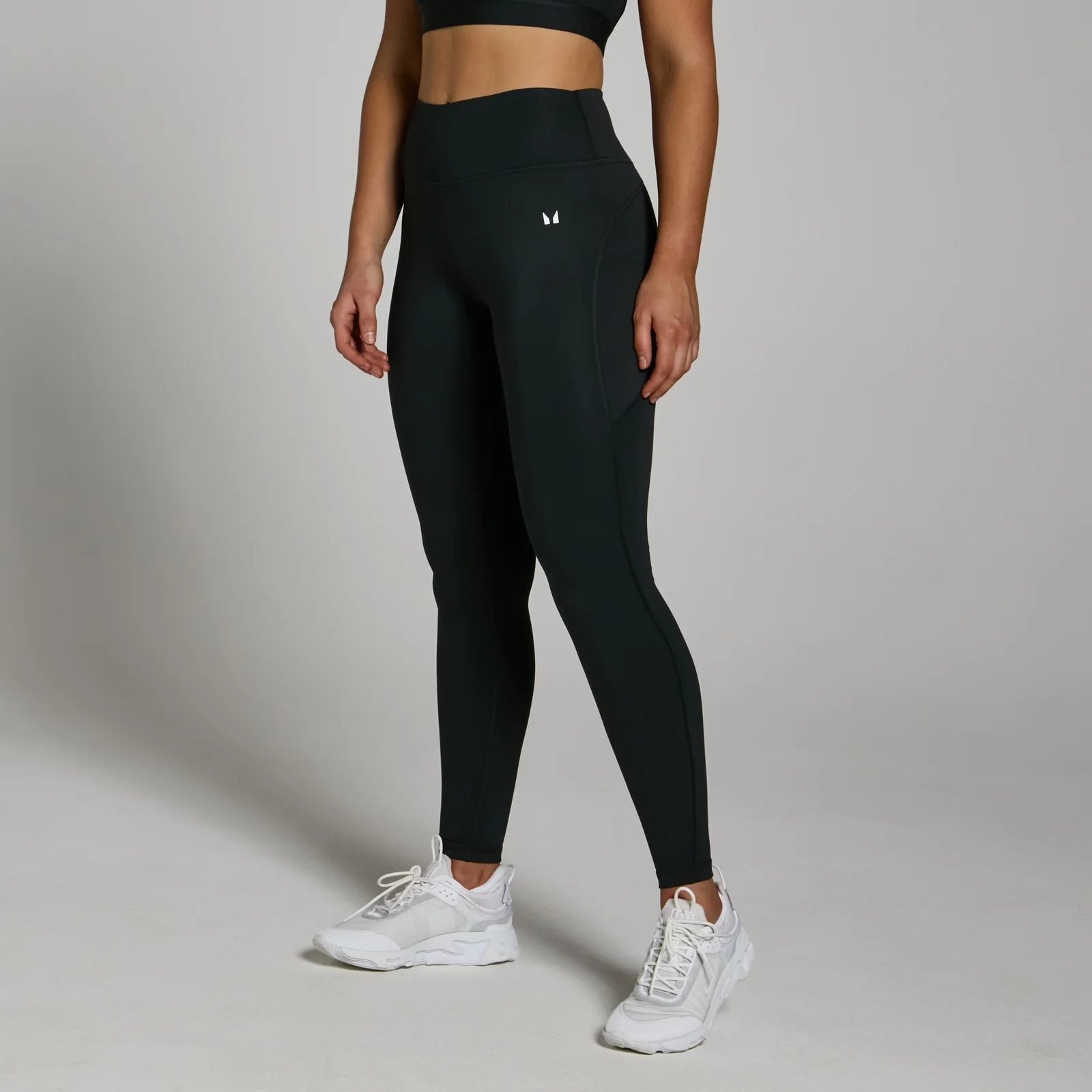 Damskie legginsy z kolekcji Power MP – czarne - M Obraz 1