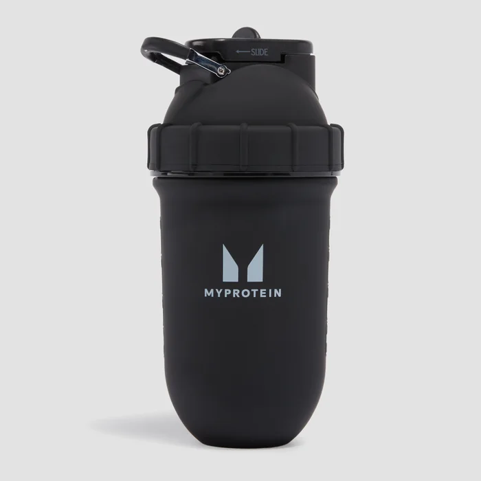 Metalowy shaker Myprotein Shakesphere