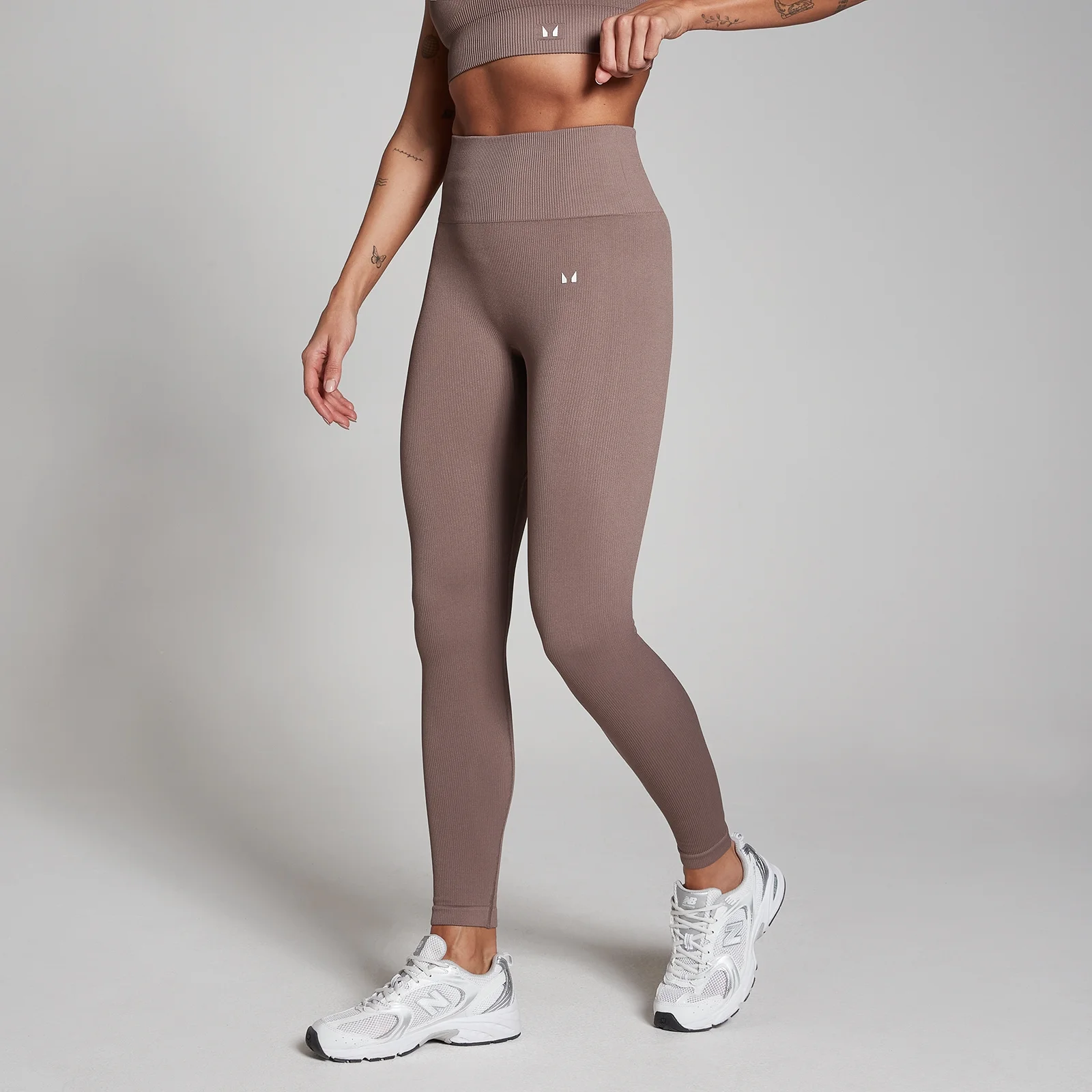 Damskie bezszwowe legginsy z prążkowanej tkaniny z kolekcji Tempo MP – Hazelnut - XL Obraz 1