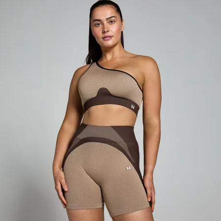Damski bezszwowy stanik sportowy z prążkowanej tkaniny z kolekcji Contrast MP – Cashmere/Espresso