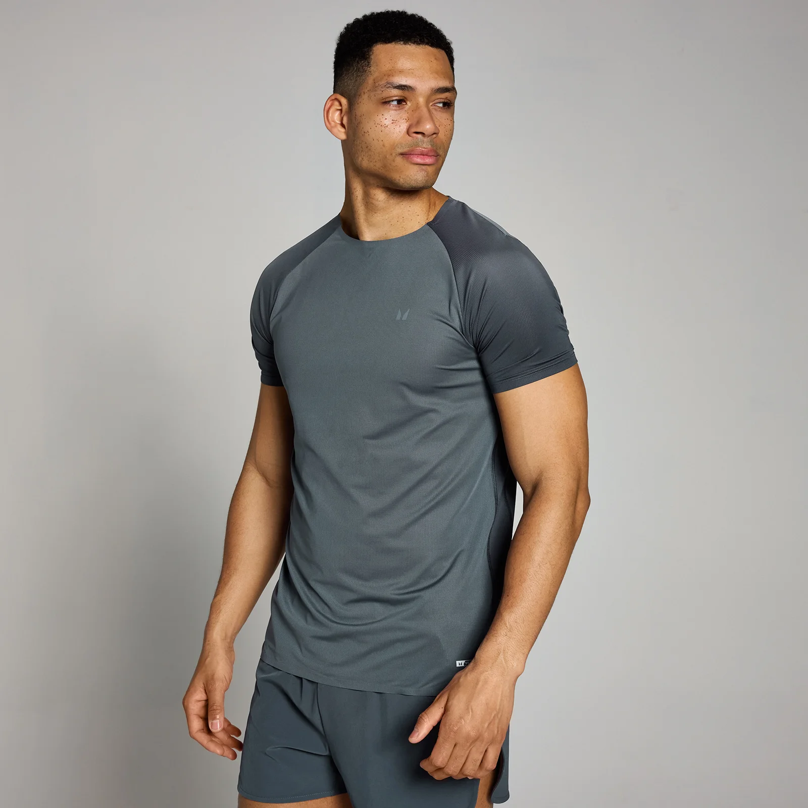 Męski T-shirt z siateczki z kolekcji Velocity MP – Midnight - XL Obraz 1