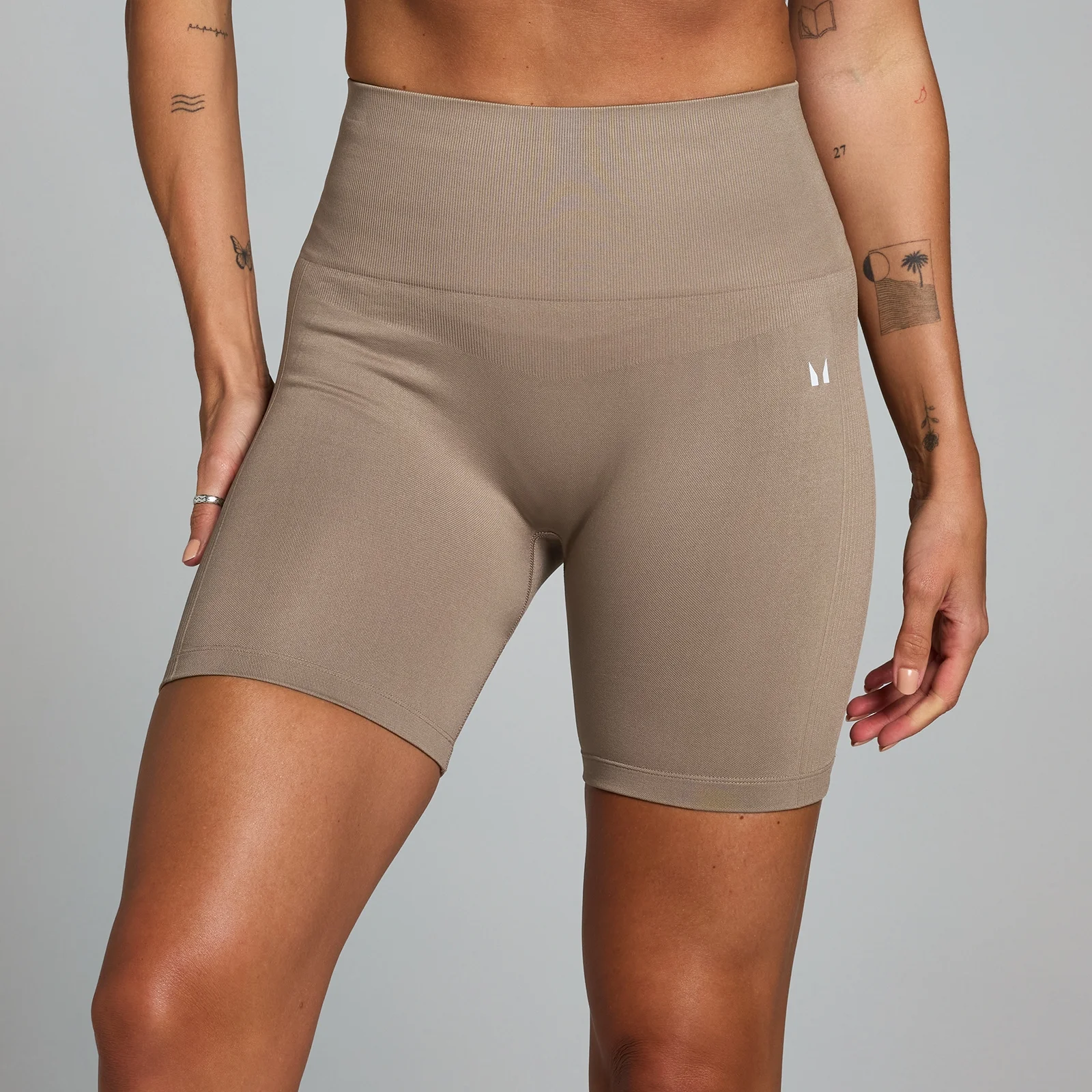 Damskie bezszwowe spodenki rowerowe z kolekcji Shape MP – Light Taupe - XS Obraz 1