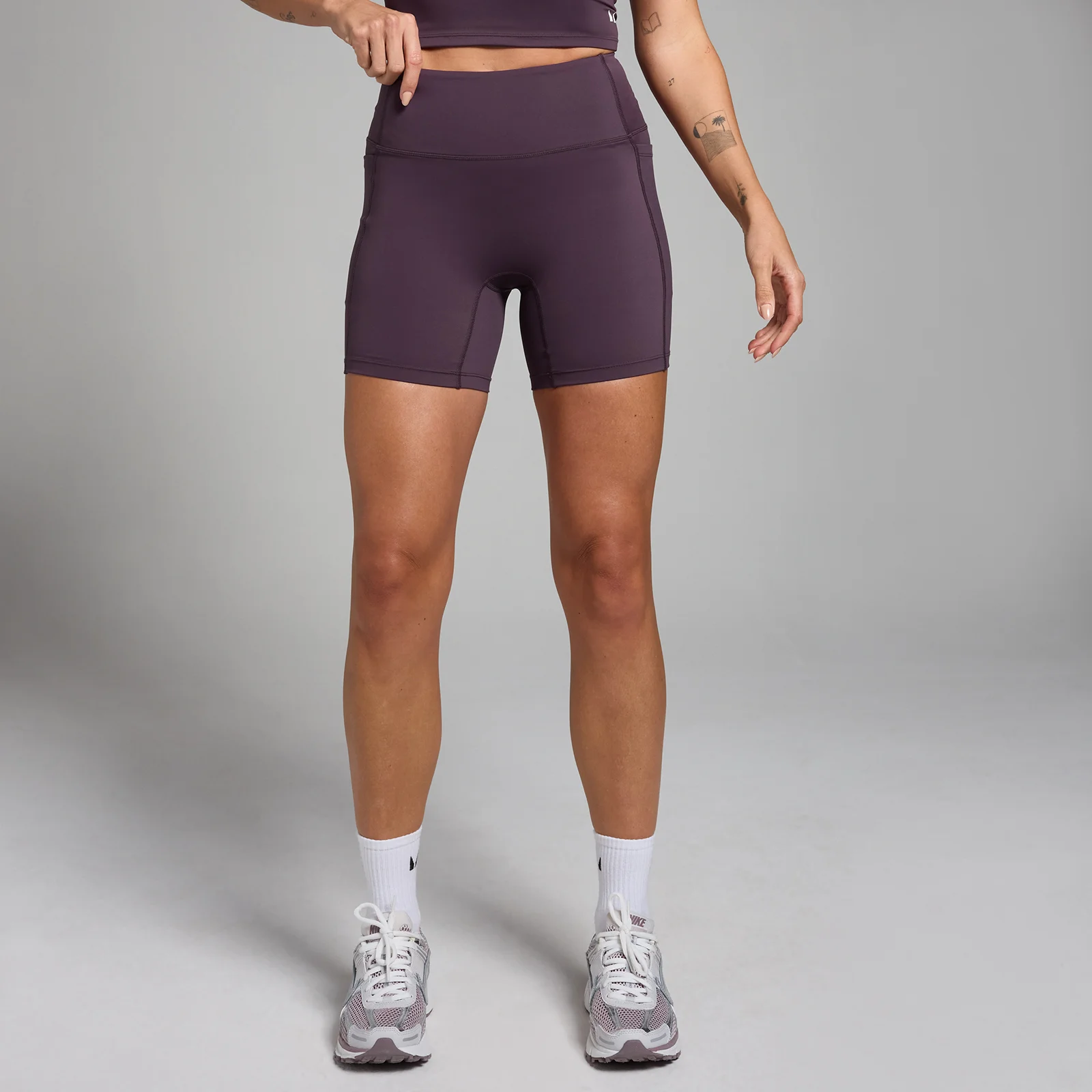 Damskie spodenki rowerowe z kieszeniami z kolekcji Active MP – Deep Purple - XS Obraz 1